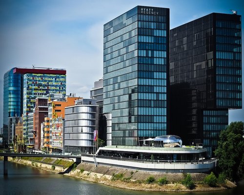 Harbour Gaming City Break offering premium aesthetics.